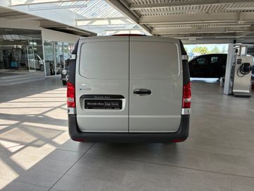 Mercedes eVito - 8