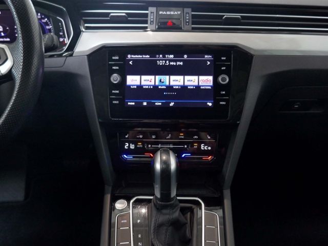 Fahrzeugabbildung Volkswagen Passat Variant GTE 1.4 TSI DSG | LED AHK RFK ACC