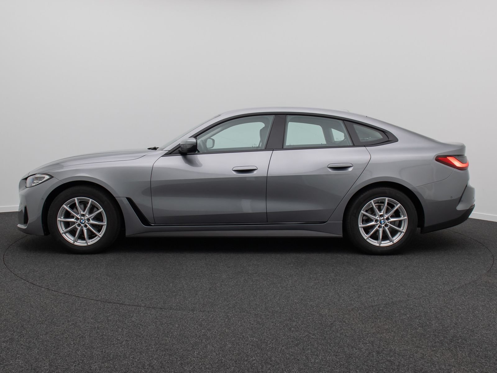 Fahrzeugabbildung BMW 420 Gran Coup&eacute; Alarm Kamera DAB GeschwindigReg