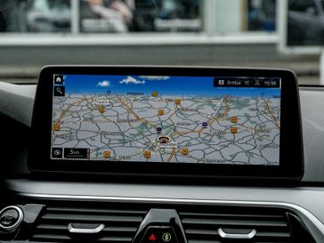 BMW 520 - 7