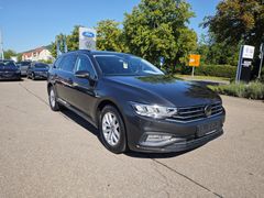 VW Passat Variant Business 150PS DSG #ACC #AHK #LED