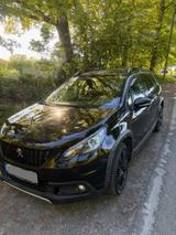 Peugeot 2008 Active PureTech 110 EAT6 Active - Peugeot 2008: Limousine