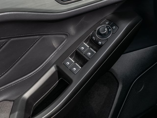 Ford Focus 1.0 Titanium Fahrassistenz-Paket Navi B&O