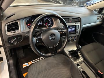 MYAUTOCENTER – Gebraucht- und Jahreswagen mit Werkstattservice in Pfaffenhofen Volkswagen Golf VII Lim. Comfortline BMT