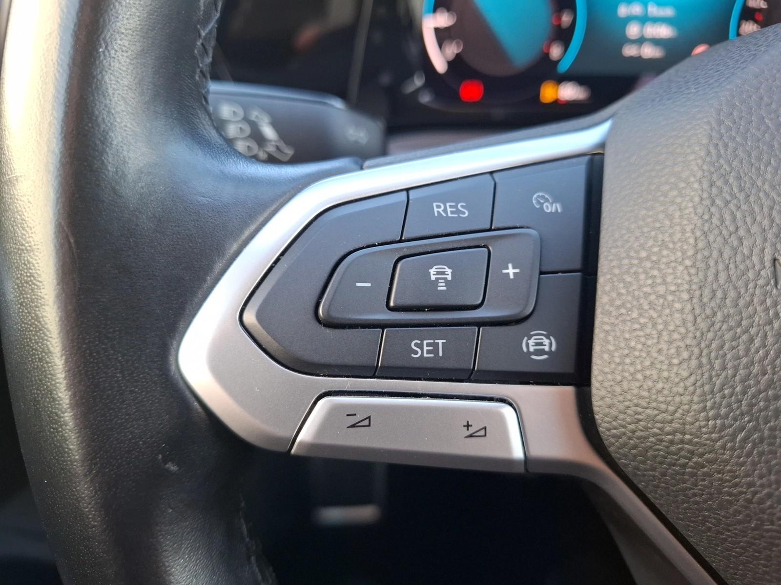 Volkswagen Golf VIII TSI Active LED Navi AID SHZ PDC, миниатюра 18