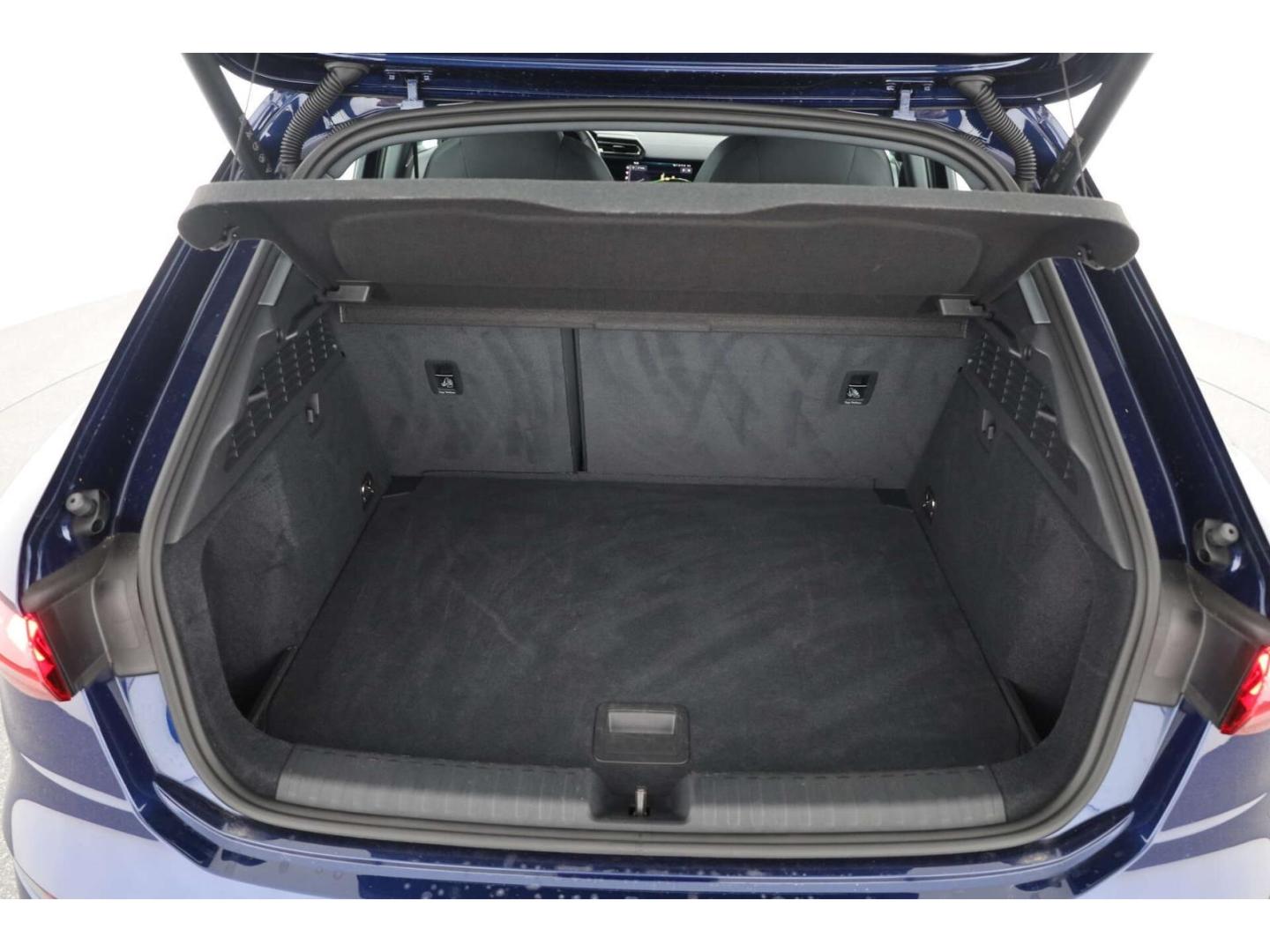 Audi A3 Sportback TFSI S-Tronic NAV/Sportsitze/LED+, миниатюра 12