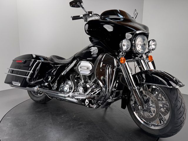 Harley-Davidson ELECTRA GLIDE FLHTCUSE7 *6500 KM *PENZL