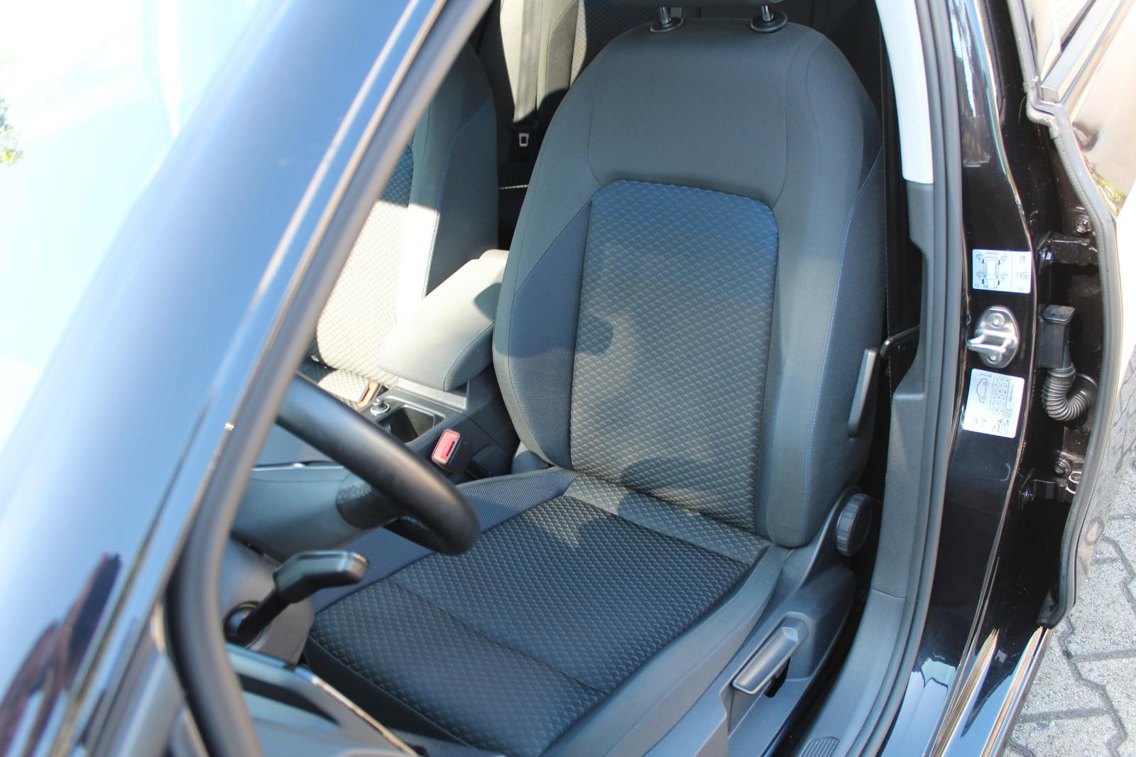 Volkswagen Golf VIII Lim. United*LED*Virtual Cockpit*Navi, миниатюра 11