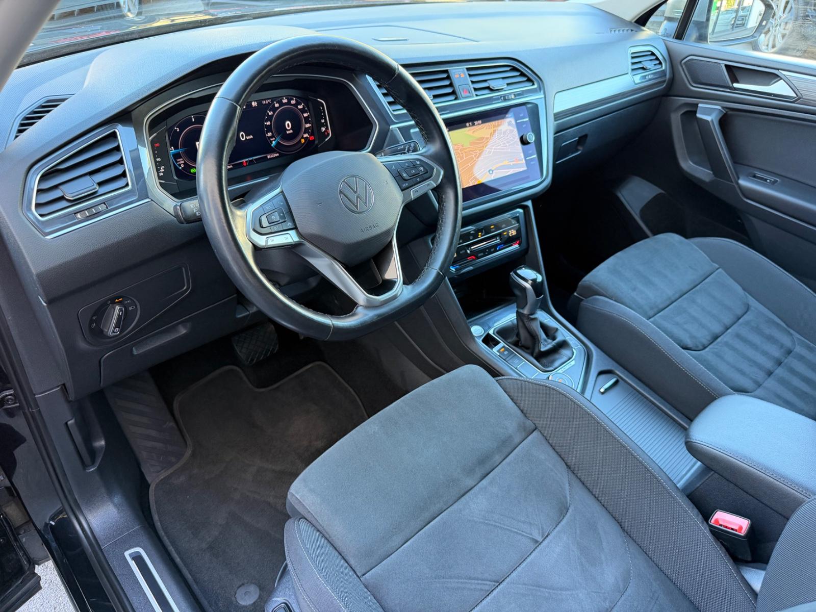 Volkswagen Tiguan Allspace 2.0 TDI Elegance 4Motion 7-Sitze