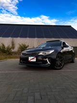 Kia Optima GT *VOLL* - Kia Optima mit Benzin-Antrieb: Automatik