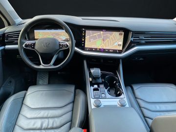 Volkswagen Touareg - 9