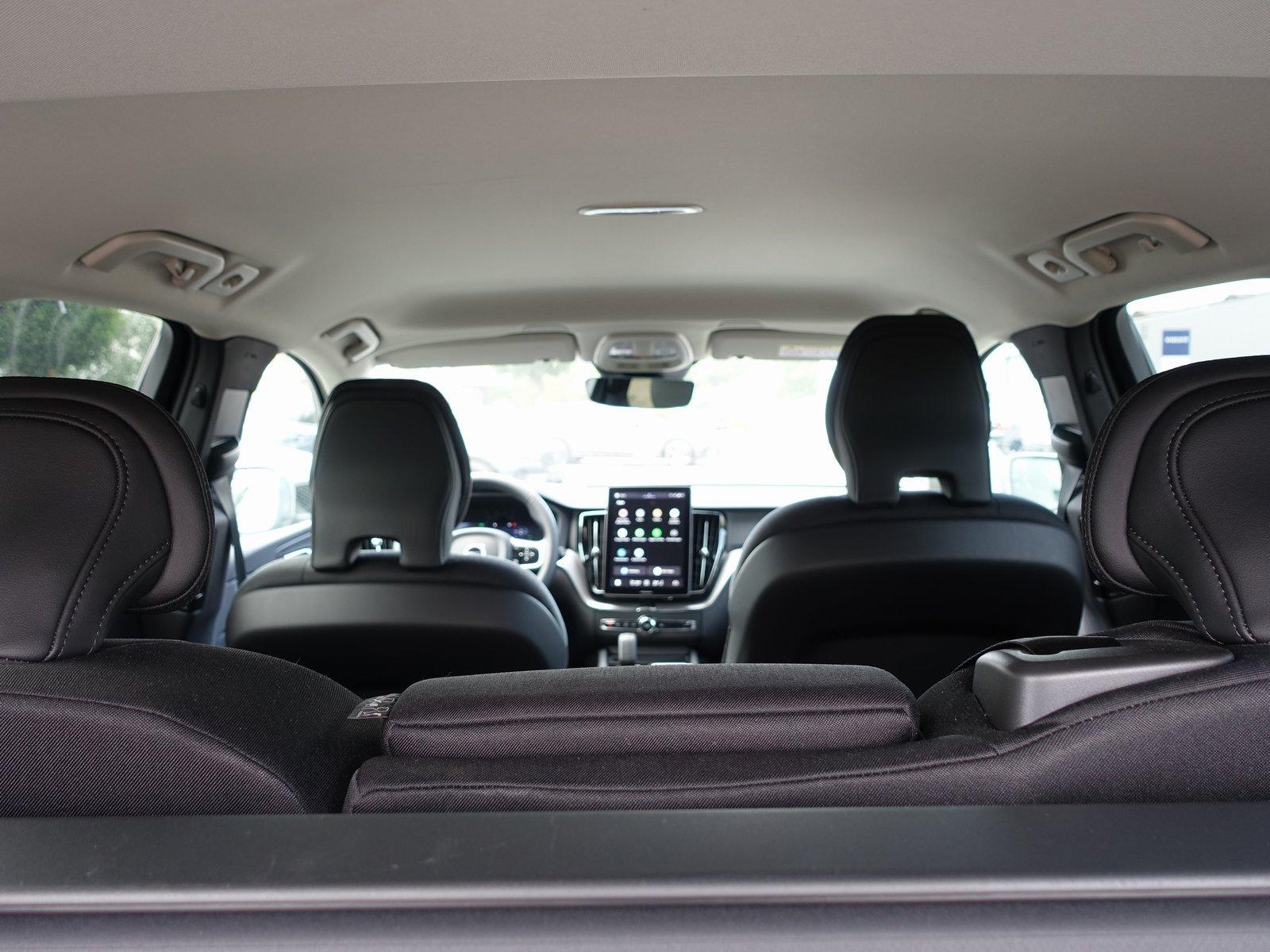 Volvo XC60 Core Facelift! T6 AWD Plug-in Hybrid/Kamera