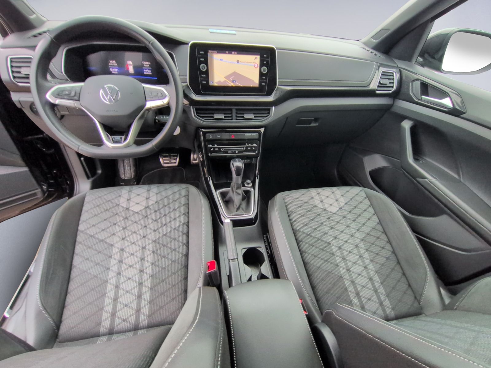 T-Cross 1.5 TSI DSG R-Line KAMERA+NAVI+AHK