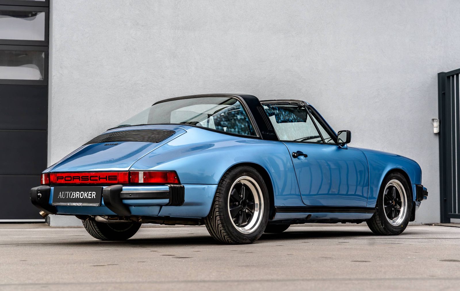 Porsche 911 – pogled 5