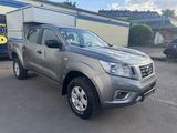 Nissan Navara NP300 Visia Double Cab 4x4 - Nissan Navara mit Diesel-Antrieb: Allradantrieb