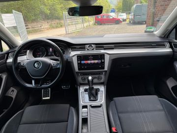 Volkswagen Passat Variant - 12
