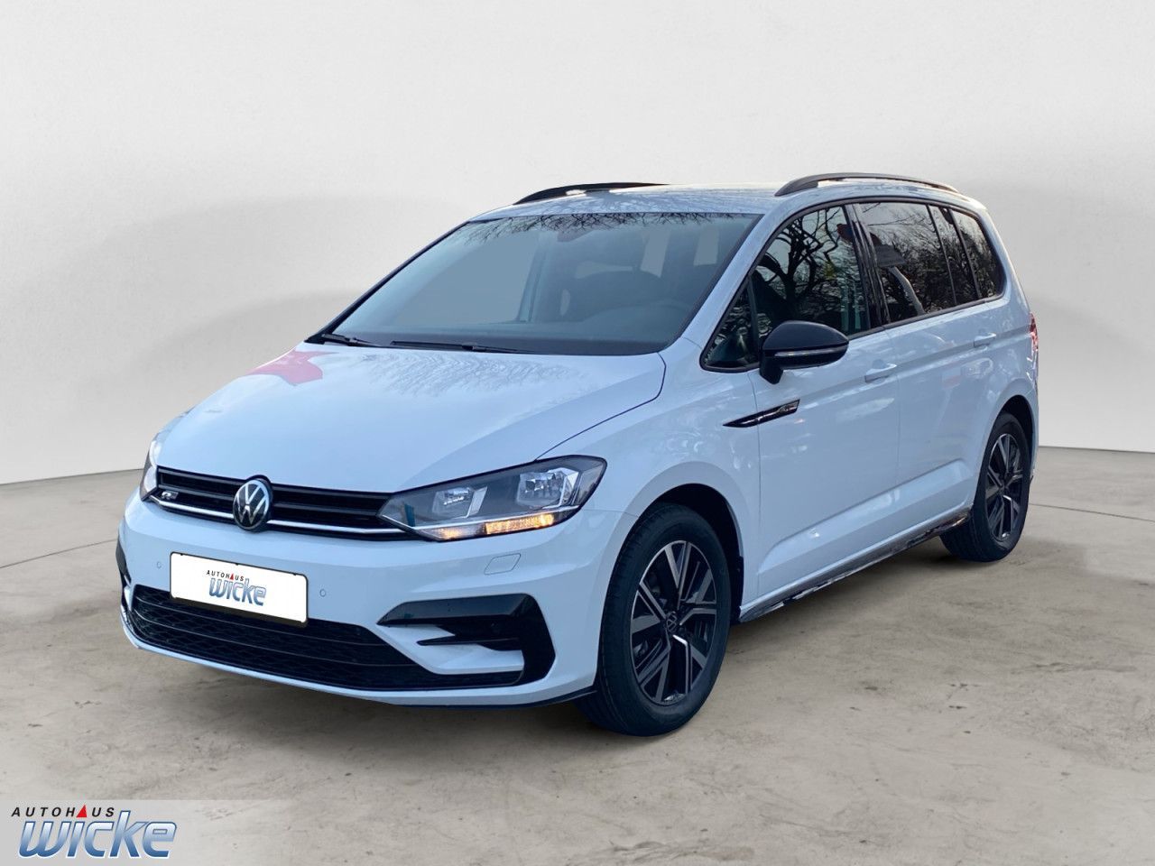 Volkswagen Touran 1.5 TSI DSG Comfortline NAVI KLIMA REAR foto 2
