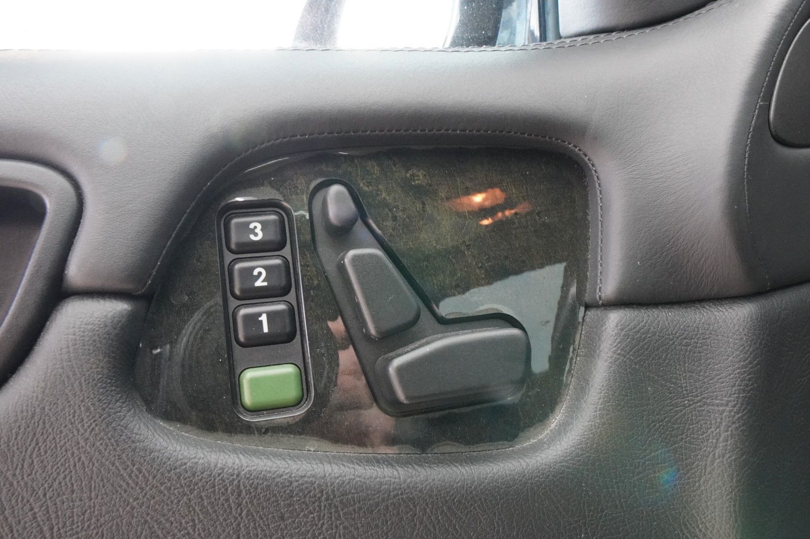 Fahrzeugabbildung Mercedes-Benz CLK 55 AMG *Xenon*Leder*Designo*