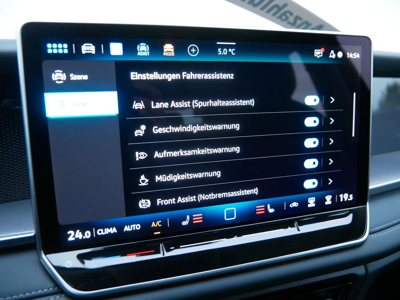 Fahrzeugabbildung Volkswagen Tayron 1.5 Life NEU55T 7-Sitzer Matrix AHK Kamer