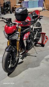 Triumph Speed Triple 1200 RS | 2130 km | Werksga - TRIUMPH TR2