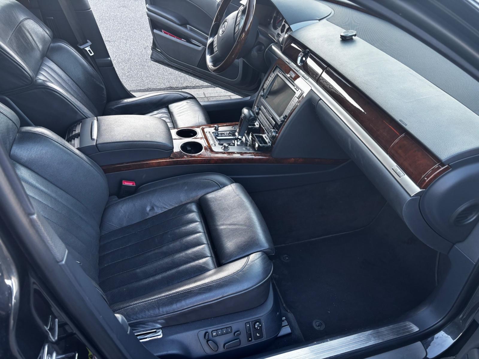Volkswagen Phaeton 3.0 V6 TDI standheizung Tüv Euro 5 keyle