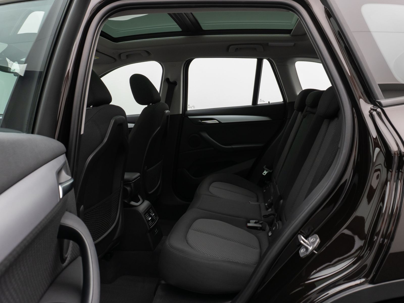 Fahrzeugabbildung BMW X1 sD18i Panorama DAB Navi Geschwindigkeitsreg