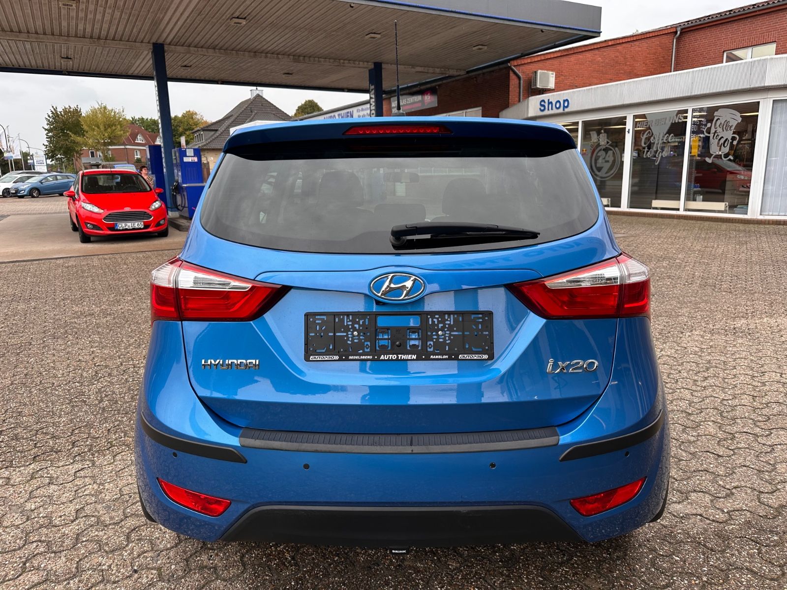 Fahrzeugabbildung Hyundai ix20 blue Passion 1.4 Pano/Kamera/Navi/SHZ/GRA