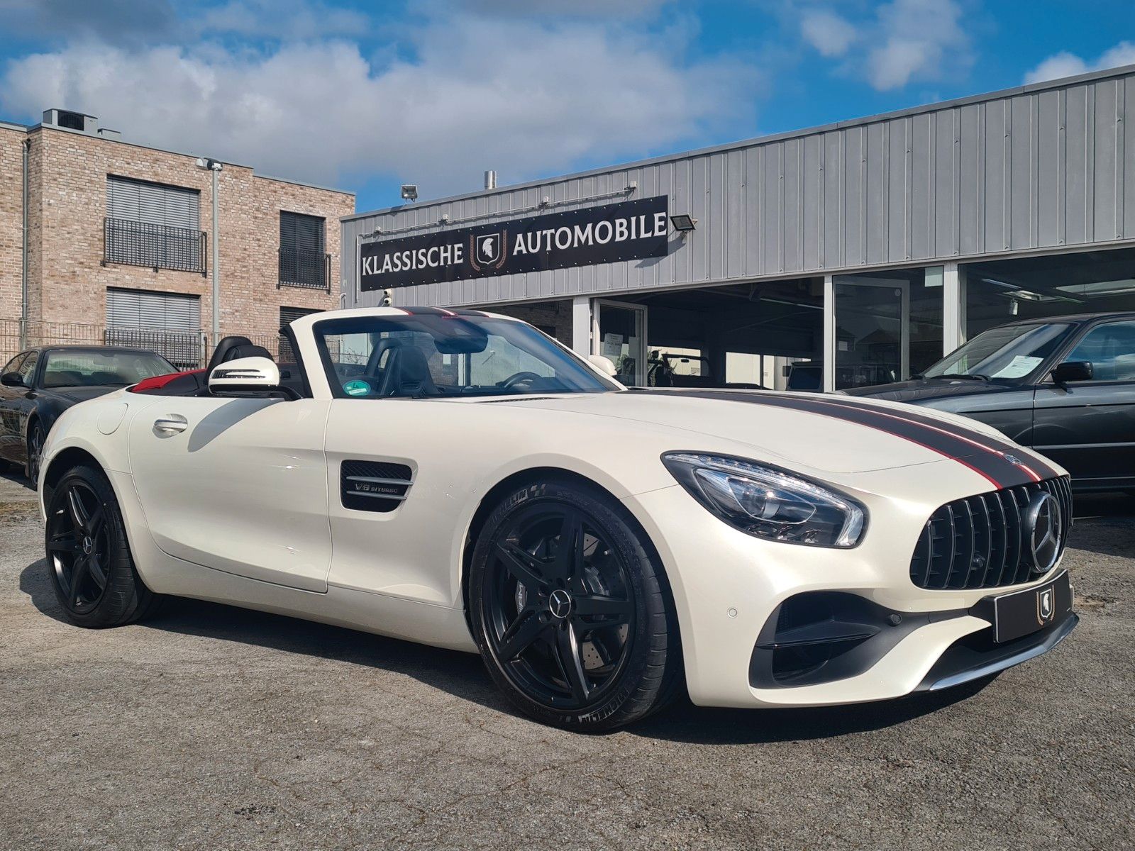 Fahrzeugabbildung Mercedes-Benz AMG GT Roadster/Junge Sterne/Distr./Burm./1A