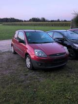 Ford Fiesta 1.6 Tdci TÜV neu - Ford Fiesta aus 2007: 1.6