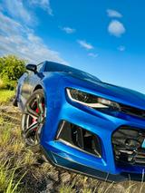 Chevrolet Camaro SS 6.2 V8 1LE  - blaue Chevrolet Camaro