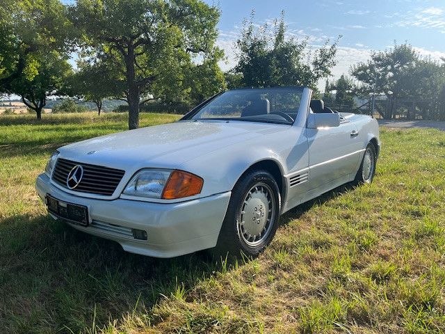 Mercedes-Benz SL 300