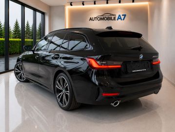 BMW 320 - 4