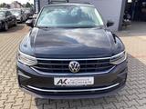 Volkswagen Tiguan Life - : Allradantrieb, Geländewagen