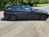 BMW 330i Touring Advantage Automatic Advantage - : Automatic