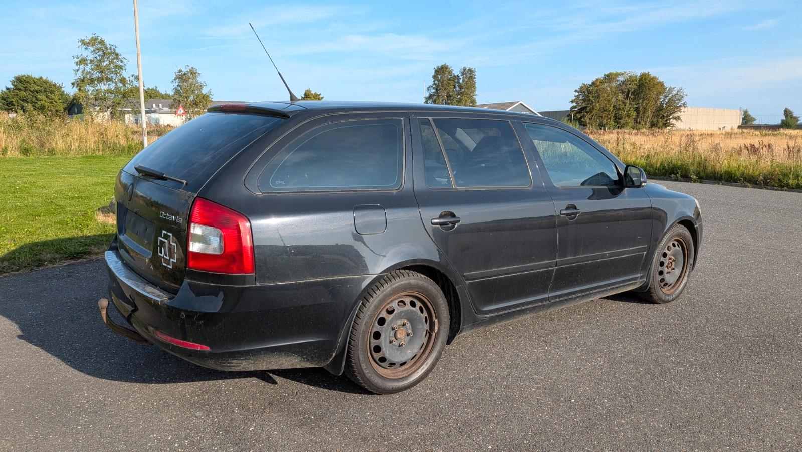 Skoda Octavia 2010 — photo 6