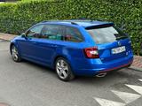Skoda Octavia 2.0 TSI DSG RS60 LED Canton Spur+Totwink - Skoda Octavia: Rs60