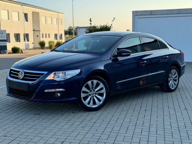 Volkswagen Passat CC*Navi*6Gang*Xenon*1Hand