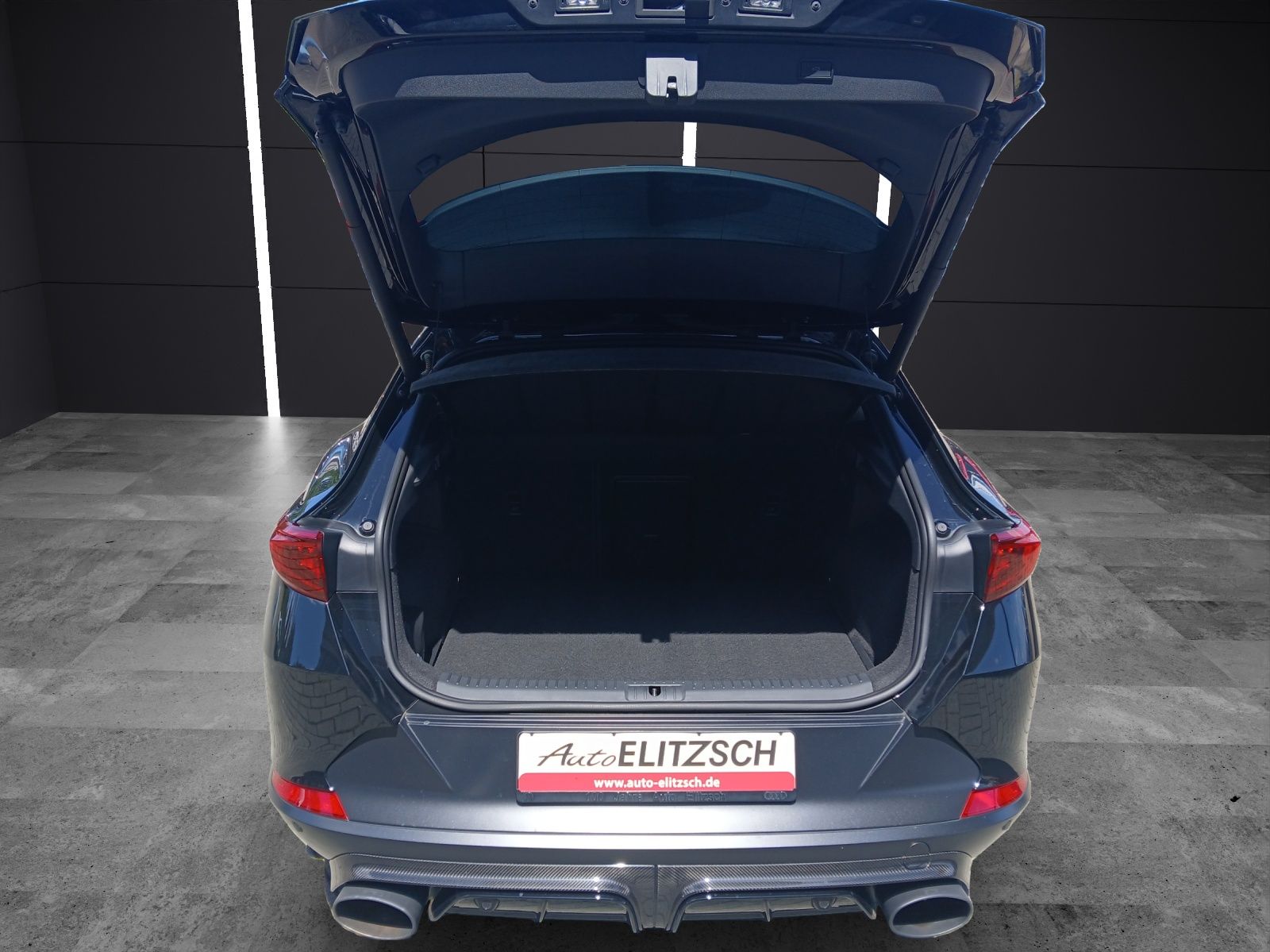 Fahrzeugabbildung CUPRA Formentor VZ5 Matrix GRAIL-Sportauspuff AID ACC