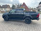 Toyota Hilux 2.8 Invincible DoubleCab MY2025 *sofort* - schwarze Toyota Hilux