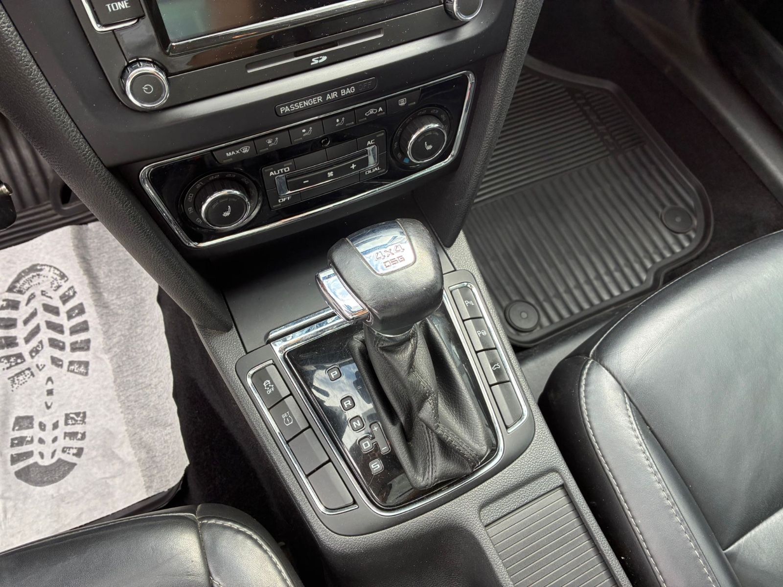 SKODA Superb Superb 2.0 TDI Elegance 4x4*DSG*Pano*Xenon*, Ansicht 18