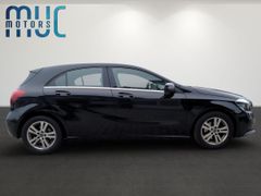 MERCEDES-BENZ A 200 BlueEfficiency~HarmannKardon~PDC V+H~Navi