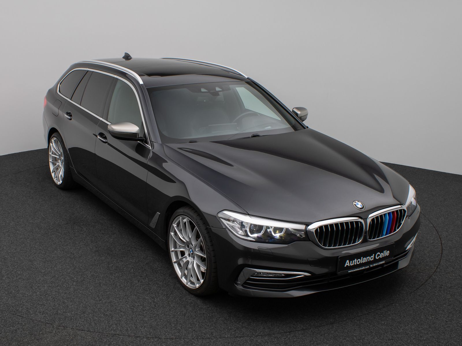 Fahrzeugabbildung BMW 540i xD Luxury Line Panorama Kamera HUD DAB H/K