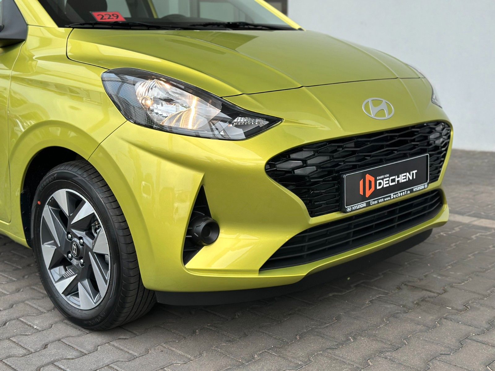 Fahrzeugabbildung Hyundai i10 Trend 1.2l 84PS Komfortpaket Navi/SHZ!