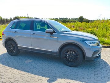Volkswagen Tiguan - 8