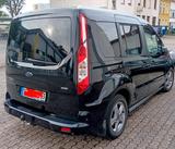 Ford Tourneo Connect Titanium 1,5l EcoBlue AHK/ Pano/