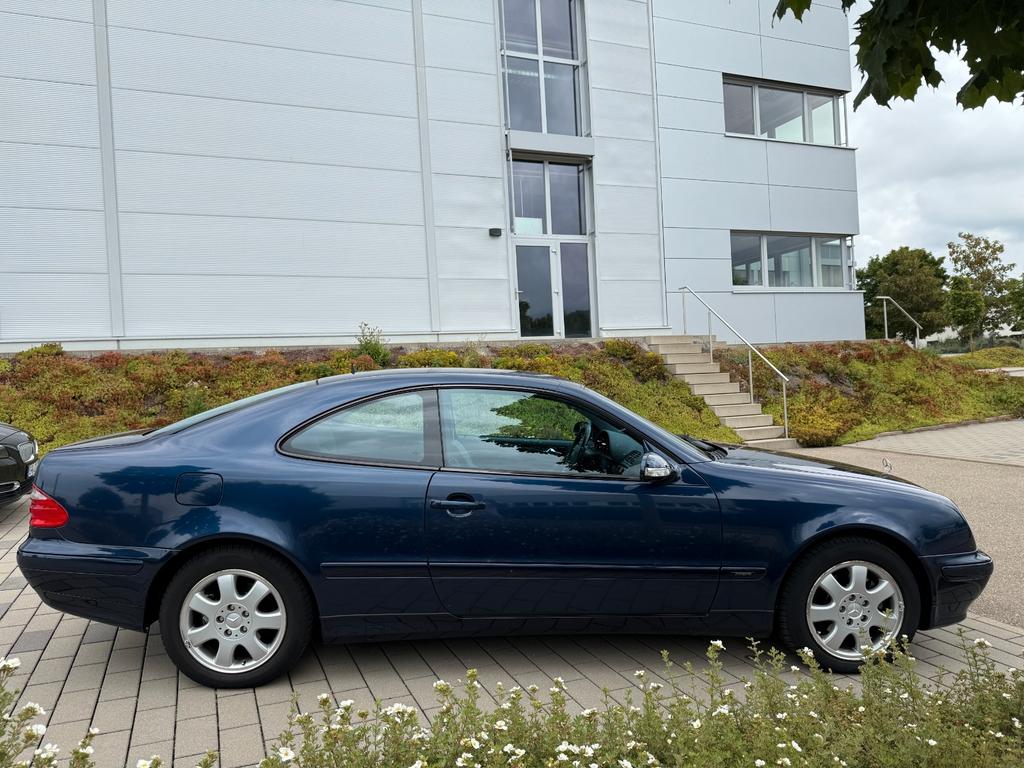 Mercedes-Benz CLK 200