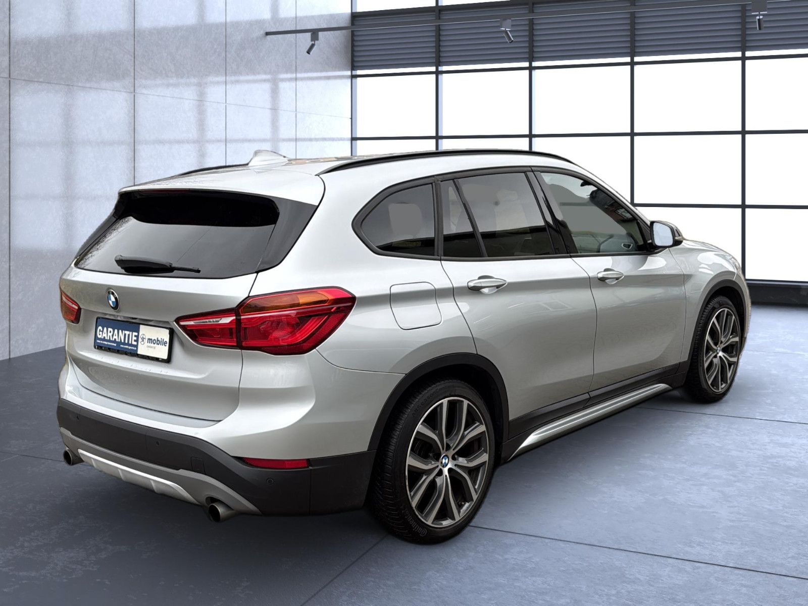 Fahrzeugabbildung BMW X1 sDrive 20 i Sport Line/ unfallfrei/ AHK