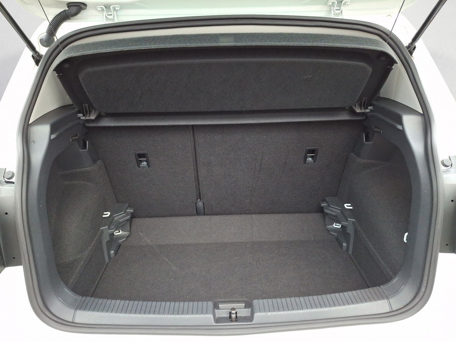 Volkswagen T-Cross - Bild 13