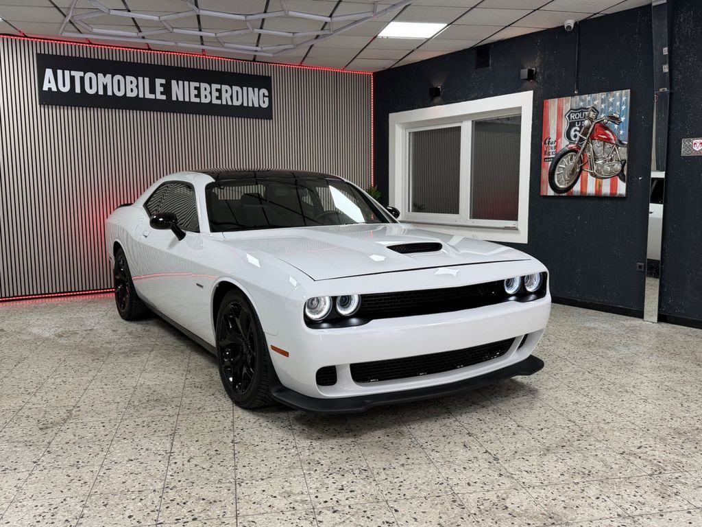 Image of Dodge Challenger