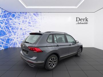 Volkswagen Tiguan - 5